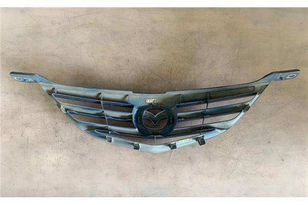 Recambio de rejilla paragolpes delantero para mazda 3 berlina (bk) 1.6 cd active+ xcite referencia OEM IAM   
