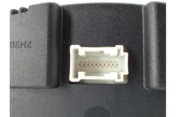 Recambio de cuadro completo para mercedes-benz clase c (bm 203) berlina 3.2 320 (203.064) referencia OEM IAM A2035400711013  
