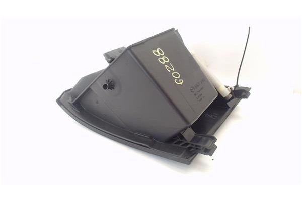 Recambio de guantera salpicadero para mazda 2 berlina (de) 1.4 crtd active (5-ptas.) (50kw) referencia OEM IAM DF7164161  