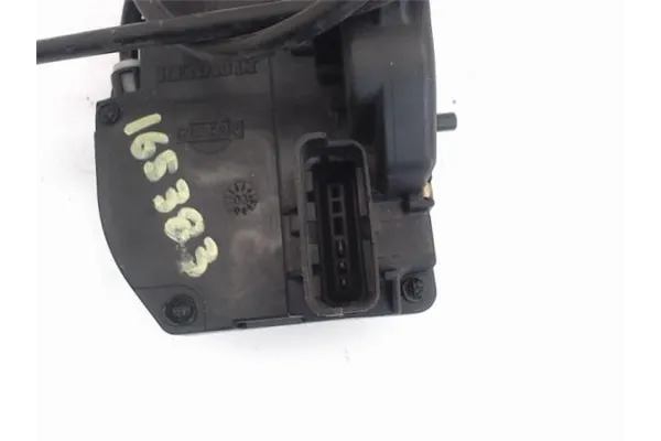 Recambio de cierre electromagnetico trasero derecho para nissan micra (k12e) 1.2 16v referencia OEM IAM 80570AA200 80570AA 
