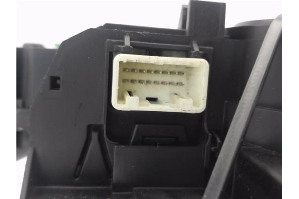 Recambio de mando intermitencia para mazda 2 berlina (de) 1.4 crtd active (5-ptas.) (50kw) referencia OEM IAM DF7166122 DF716612