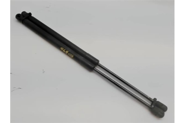 Recambio de amortiguador porton para suzuki swift iii (sg) 1.3 referencia OEM IAM 8180162811  