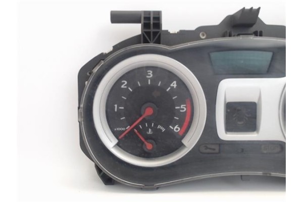 Recambio de cuadro completo para renault clio iii 1.5 dci referencia OEM IAM 82003050D 8201060310 