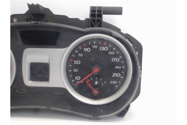 Recambio de cuadro completo para renault clio iii 1.5 dci referencia OEM IAM 82003050D 8201060310 