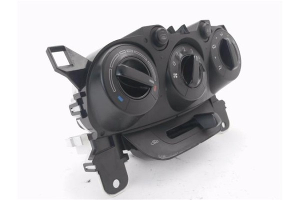 Recambio de mandos calefaccion / a.a. para mazda 2 berlina (de) 1.4 crtd active (5-ptas.) (50kw) referencia OEM IAM DF7161190B U