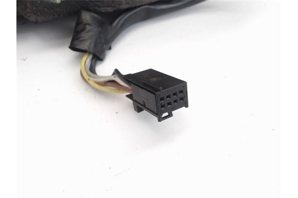 Recambio de retrovisor electrico derecho para fiat bravo (182) 1.2 16v 80 trofeo referencia OEM IAM 735440830 6136554 735441460 