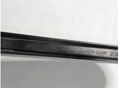 Recambio de brazo limpiaparabrisas delantero derecho para audi a4 avant (b5) 1.9 tdi referencia OEM IAM 8D1955408  