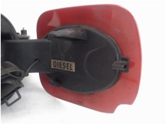 Recambio de tapa exterior combustible para renault clio iii 1.5 dci referencia OEM IAM 8200290088 8200290092 