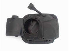 Recambio de tapa exterior combustible para renault clio iii 1.5 dci referencia OEM IAM 8200290088 8200290092 