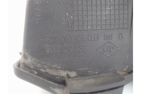 Recambio de tapa exterior combustible para renault clio iii 1.5 dci referencia OEM IAM 8200290088 8200290092 