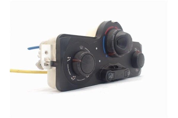 Recambio de mandos calefaccion / a.a. para renault clio iii 1.5 dci referencia OEM IAM 69590001 7701070473 