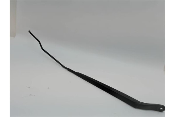 Recambio de brazo limpiaparabrisas delantero derecho para citroen c3 1.4 attraction referencia OEM IAM 9683382180  
