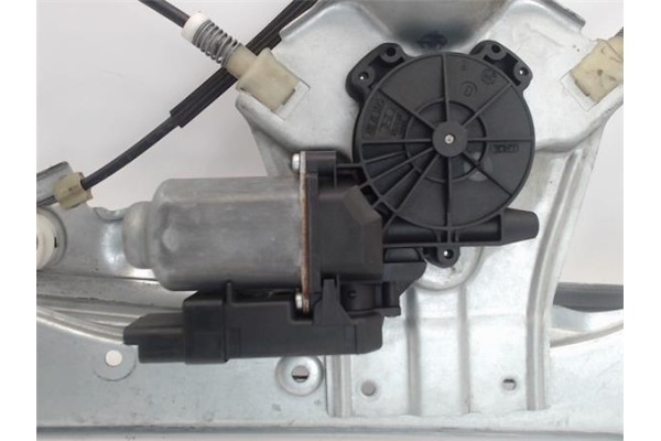 Recambio de mecanismo elevalunas delantero izquierdo para renault clio iii 1.5 dci referencia OEM IAM 503620080119 8200843592 