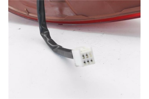 Recambio de piloto trasero derecho para mazda 2 berlina (de) 1.4 crtd active (5-ptas.) (50kw) referencia OEM IAM D651-51-150G  