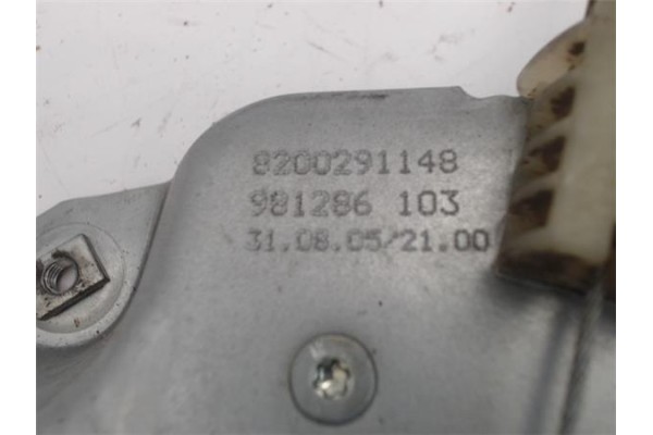 Recambio de mecanismo elevalunas delantero izquierdo para renault clio iii 1.5 dci referencia OEM IAM 503620080119 8200843592 