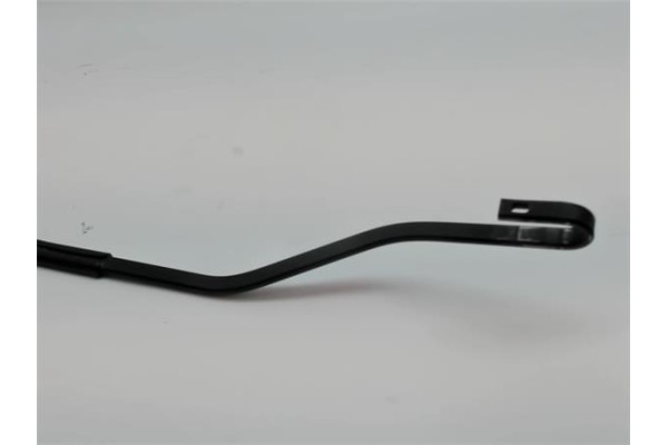 Recambio de brazo limpiaparabrisas delantero izquierdo para renault megane ii (bm0/1_, cm0/1_) 1.6 16v referencia OEM IAM 820042