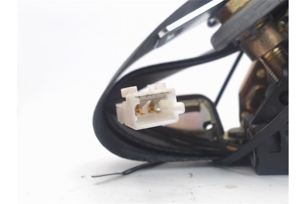 Recambio de cinturon seguridad delantero derecho para renault clio iii 1.5 dci referencia OEM IAM 8200683928  