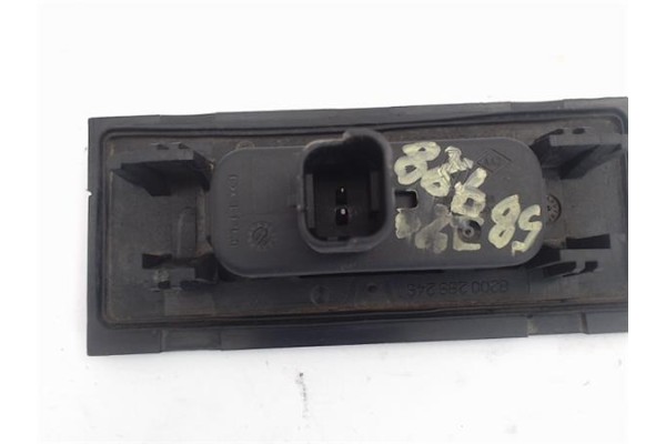 Recambio de maneta exterior porton para renault clio iii 1.5 dci referencia OEM IAM 8200299249  