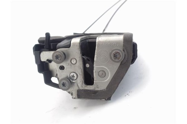 Recambio de cierre electromagnetico trasero derecho para toyota verso (aur2/zgr2) 2.0 d-4d referencia OEM IAM   