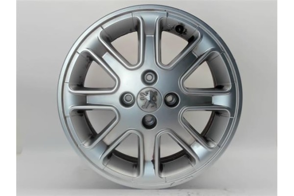 Recambio de llanta para peugeot 1007 1.4 dolce referencia OEM IAM 6jx16ch4-27 5402S3 