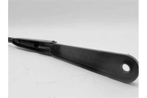 Recambio de brazo limpiaparabrisas delantero derecho para peugeot partner furgón (5) 2.0 hdi referencia OEM IAM 280007467B  