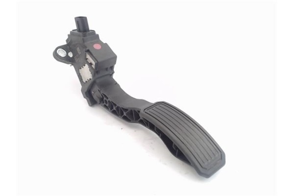 Recambio de pedal acelerador para toyota verso (aur2/zgr2) 2.0 d-4d referencia OEM IAM   
