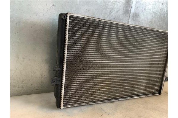 Recambio de radiador agua para seat leon (1m1) 1.9 tdi referencia OEM IAM 1J0121253AC  