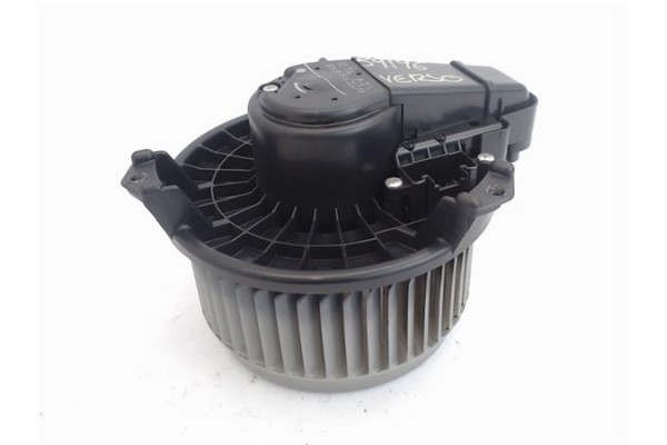 Recambio de motor calefaccion para toyota verso (aur2/zgr2) 2.0 d-4d referencia OEM IAM   