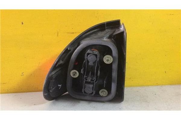 Recambio de piloto trasero derecho para renault laguna (b56) 1.6 16v rt referencia OEM IAM 7700420123  1U0953156A , RENAULT | 77