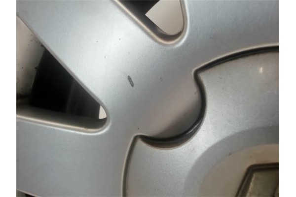 Recambio de llanta para renault laguna ii (bg0) 1.8 16v referencia OEM IAM 8200023869  