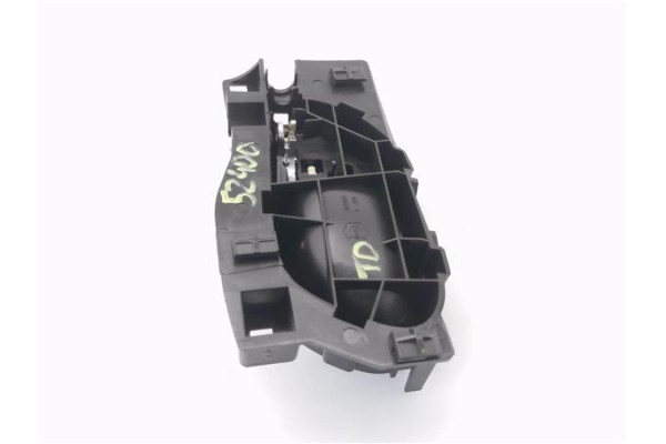 Recambio de manilla int. puerta trasero derecha para peugeot 2008 1.2 access referencia OEM IAM 96555516VV  