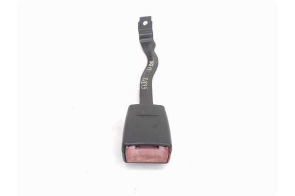 Recambio de anclaje cinturon delantero derecho para seat altea (5p1) 1.9 tdi referencia OEM IAM 5P0857756G  