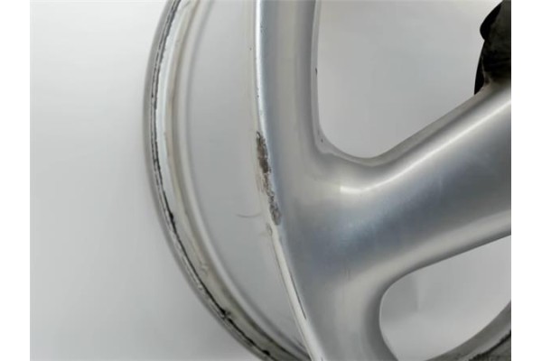 Recambio de llanta para bmw z3 roadster e36 1.9 i referencia OEM IAM 36111092260  