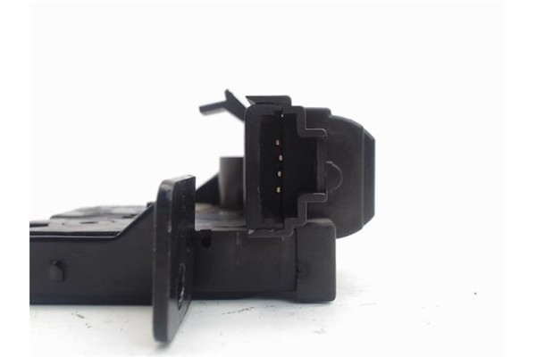 Recambio de cerradura porton para renault scenic ii (jm) 1.9 dci (jm12, jm0g) referencia OEM IAM 461860257  