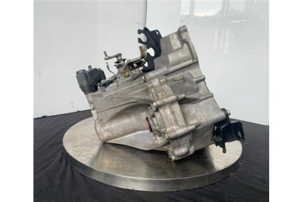 Recambio de caja cambios manual para citroen c1 1.4 sx referencia OEM IAM 20TT01  