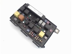 Recambio de caja fusibles/rele para opel astra h berlina 1.9 cdti 16v referencia OEM IAM   