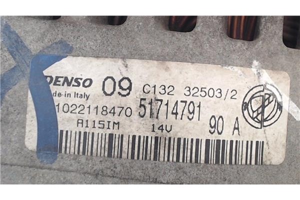 Recambio de alternador para fiat idea (135) 1.4 16v referencia OEM IAM 51714791 1022118470 