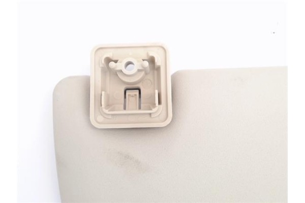 Recambio de parasol derecho para citroen c4 berlina 1.4 16v referencia OEM IAM 8143JF  