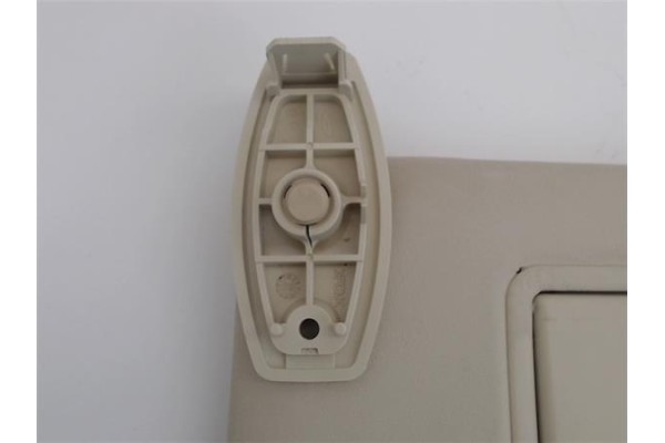 Recambio de parasol izquierdo para citroen c4 berlina 1.4 16v referencia OEM IAM 8143JF  