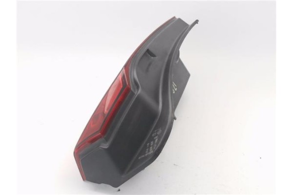 Recambio de piloto trasero derecho para fiat idea (135) 1.4 16v referencia OEM IAM 46829508  