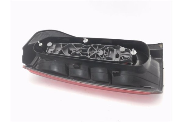 Recambio de piloto trasero derecho para fiat idea (135) 1.4 16v referencia OEM IAM 46829508  