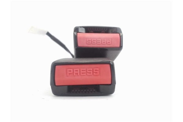 Recambio de anclaje cinturon trasero izquierdo para nissan qashqai +2 (jj10) 1.6 dci referencia OEM IAM 88863JD11A  
