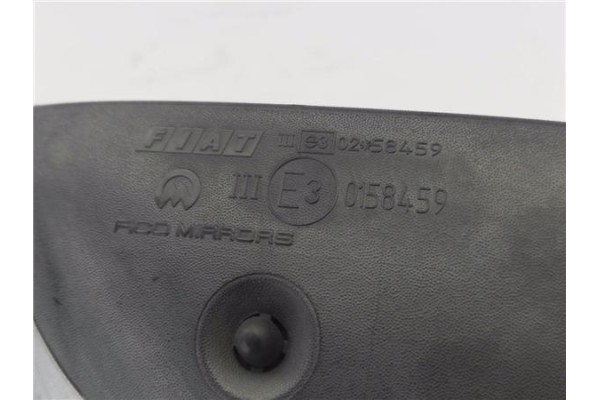 Recambio de retrovisor electrico izquierdo para fiat idea (135) 1.4 16v referencia OEM IAM 735400384 E30158459 