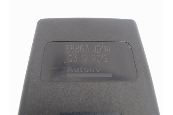 Recambio de anclaje cinturon trasero izquierdo para nissan qashqai +2 (jj10) 1.6 dci referencia OEM IAM 88863JD11A  
