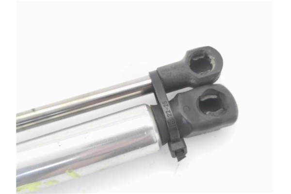 Recambio de amortiguador porton para volkswagen golf iv berlina (1j1) 1.6 16v referencia OEM IAM 1J6827550C  