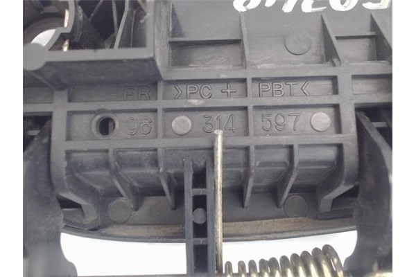 Recambio de maneta exterior delantero derecha para daewoo matiz 0.8 referencia OEM IAM 96314597  