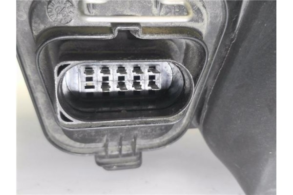 Recambio de faro delantero dcho para volkswagen golf iv berlina (1j1) 1.6 16v referencia OEM IAM 1J1941016B  