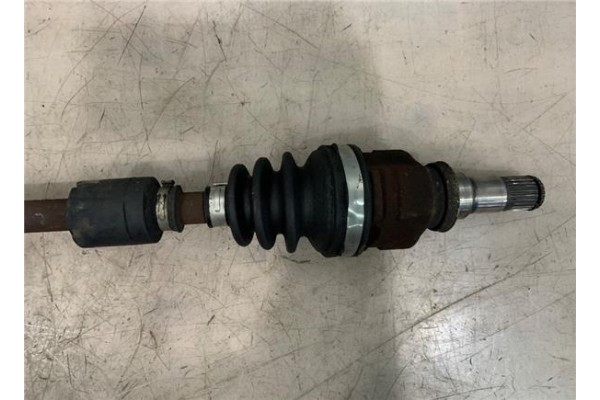 Recambio de palier delantero derecho para citroen c1 1.4 sx referencia OEM IAM 3273JS ADT38945B 3272JZ , PEUGEOT | 434200H020 , 