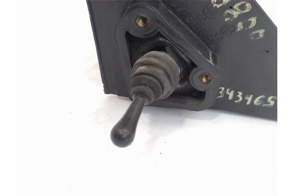 Recambio de retrovisor izquierdo para hyundai accent (x3) 1.5 i 12v referencia OEM IAM 8760522411CA  