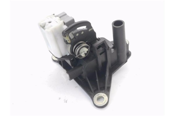 Recambio de cierre electromagnetico porton para renault clio ii fase ii (b/cb0) 1.2 base authentique referencia OEM IAM 82000789